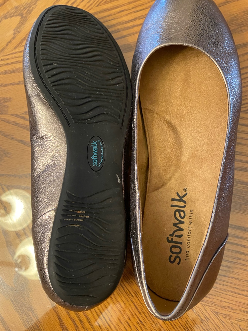 SoftWalk Women's Metallic Pewter Ballet Flats - Picture 4 of 5